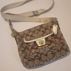 Coach Crossbody with turnlock